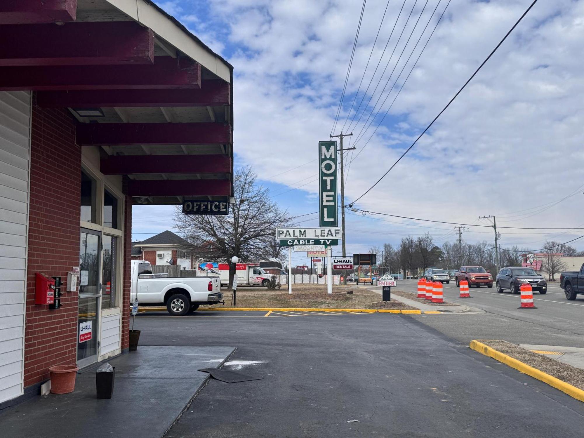 Oyo Palm Leaf Motel Ashland Exterior foto
